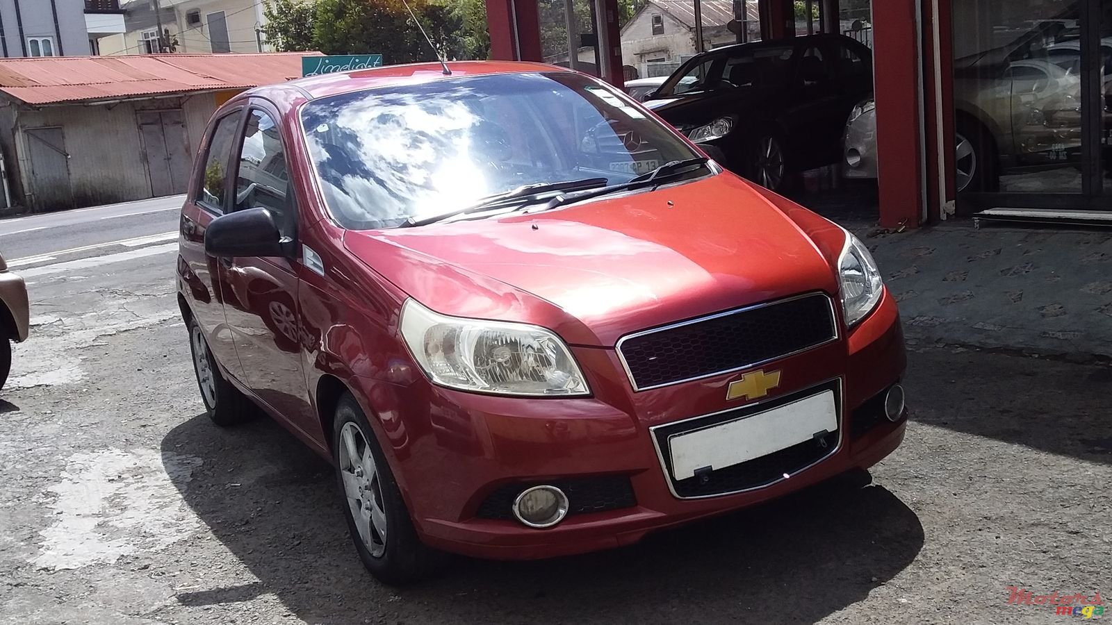 2010' Chevrolet Aveo photo #2