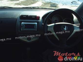 2004' Honda photo #4