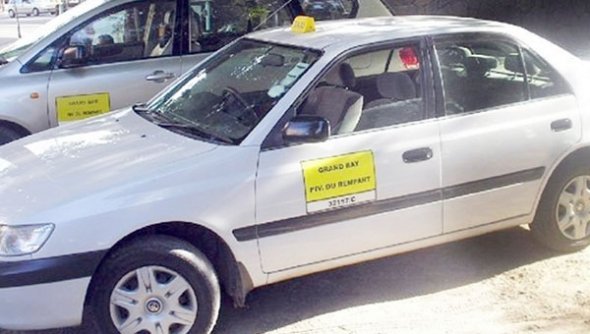 Taxi ‘Marrons’: Why Not Legalise Them ?