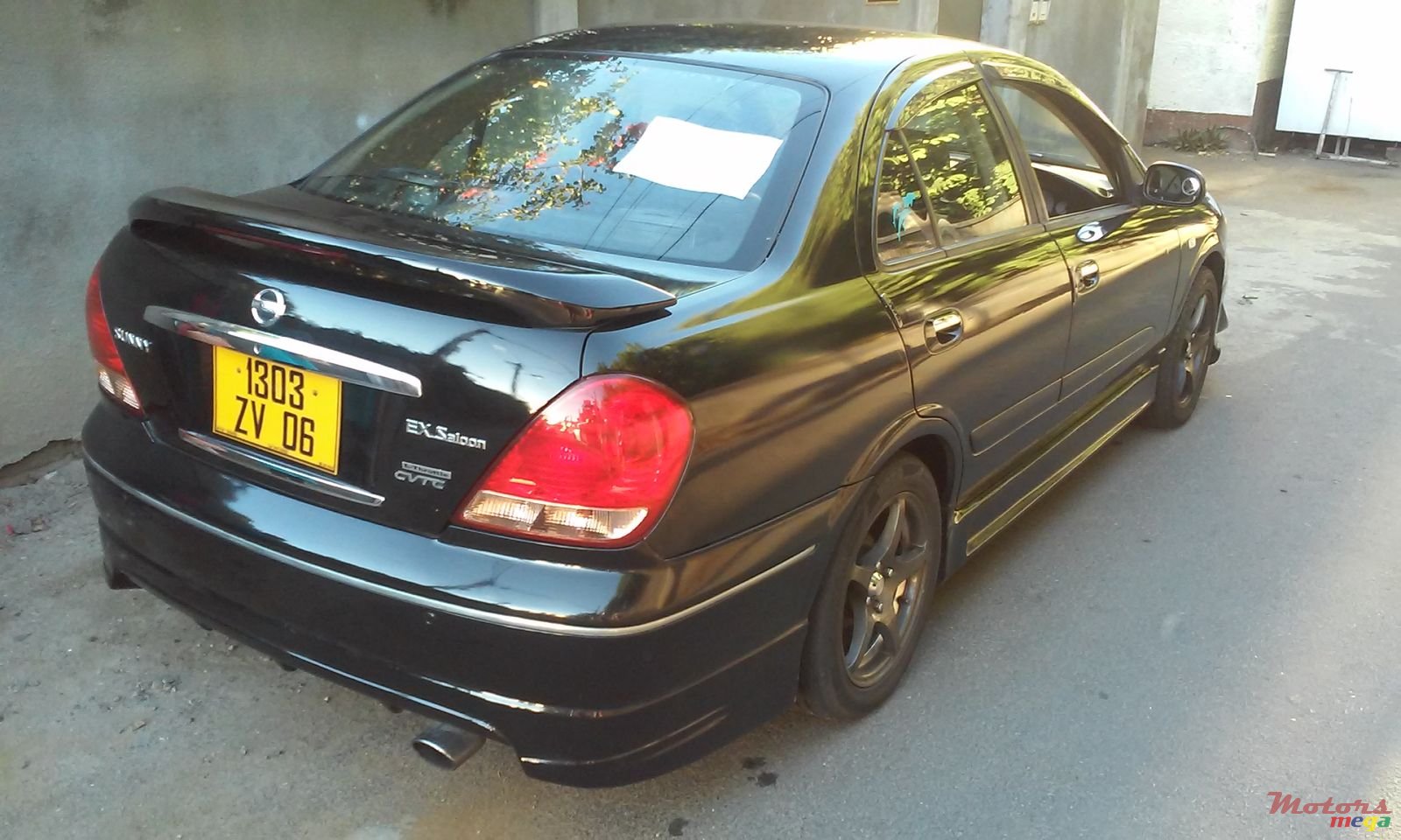 2006' Nissan Sunny photo #2