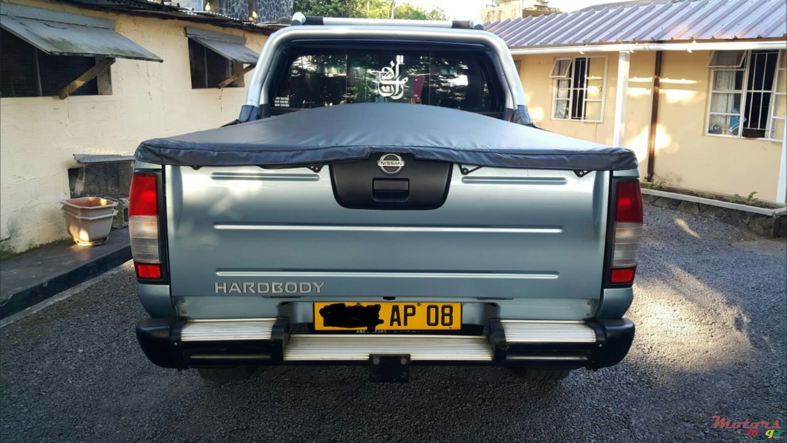 2008' Nissan Hardbody photo #3