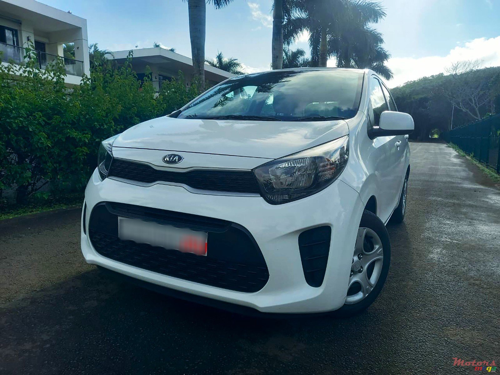 2019' Kia Picanto 1.0 photo #1