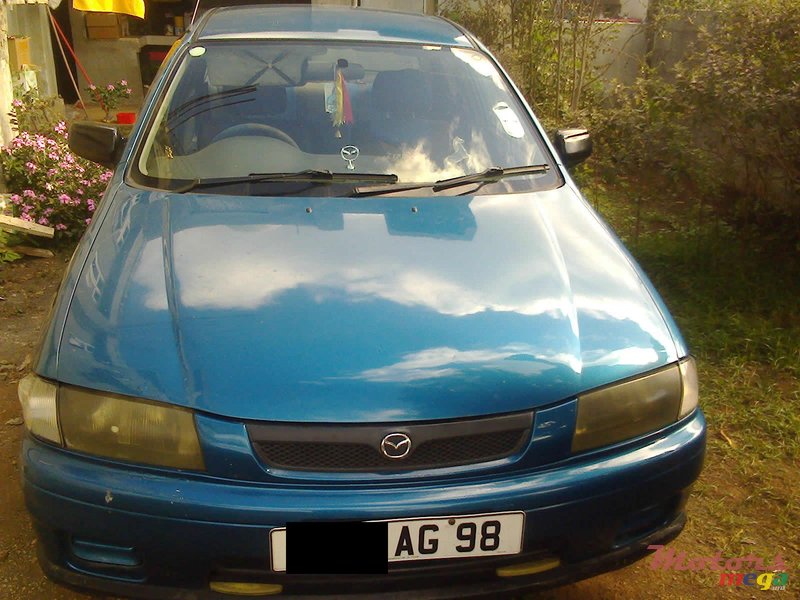 1998' Mazda 323 photo #2