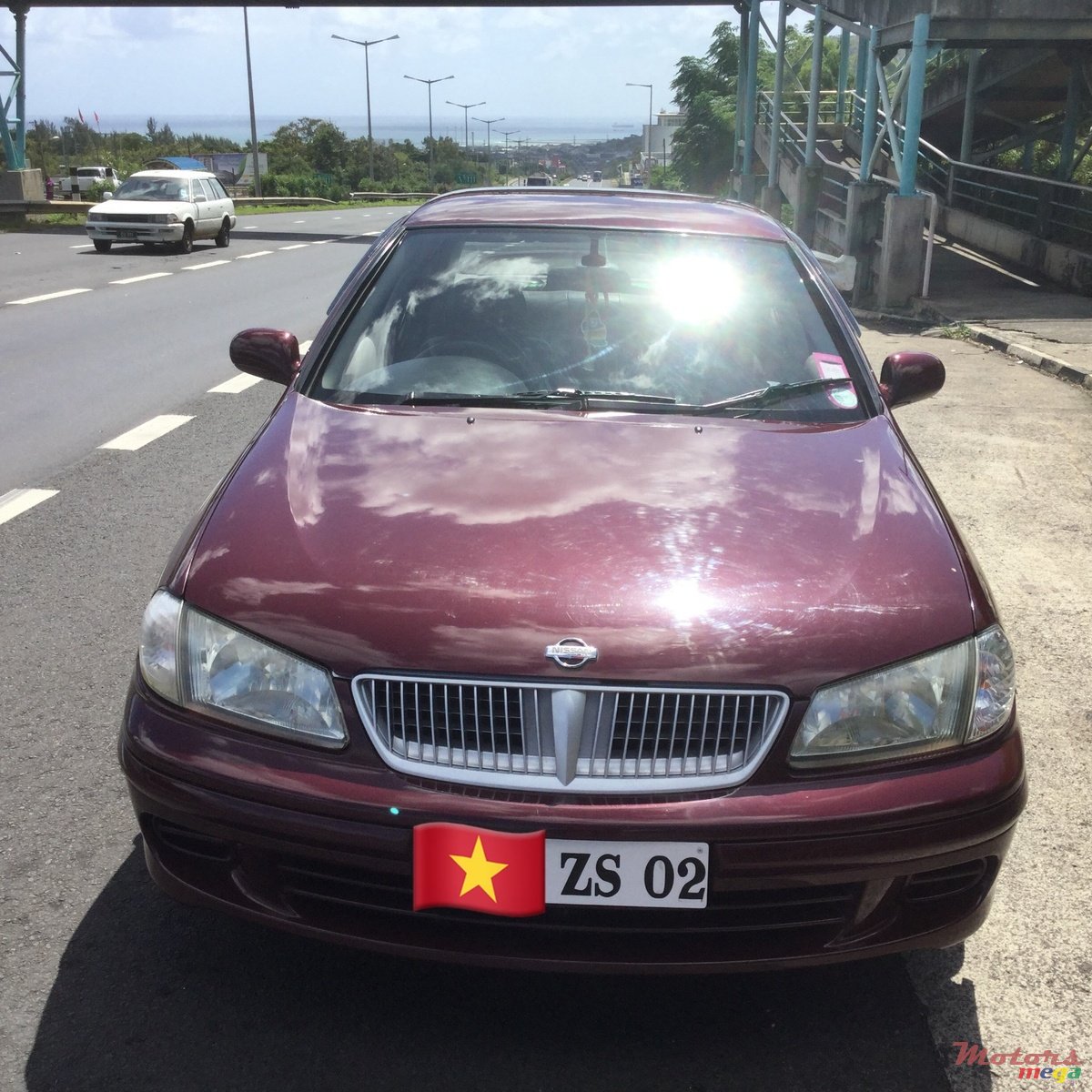 2002' Nissan Sunny N16 photo #2