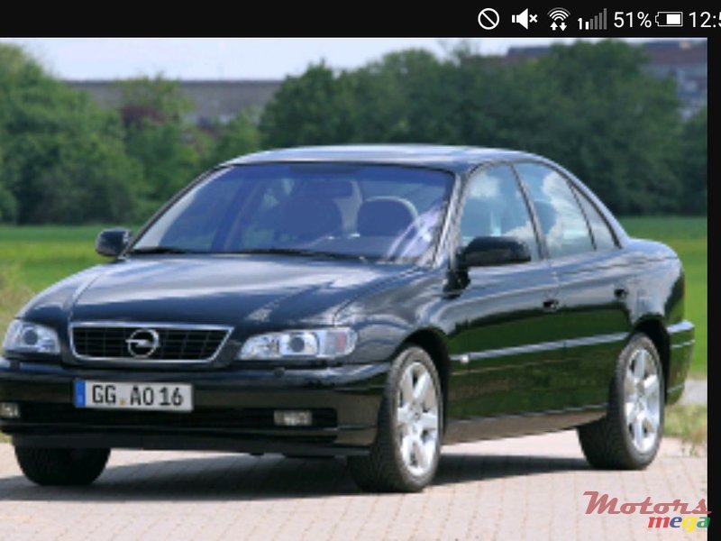2000' Opel Omega photo #2
