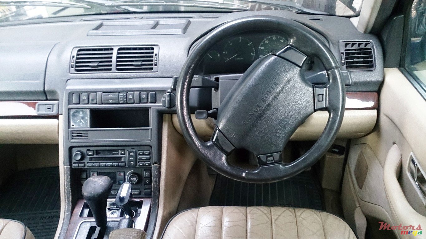 2001' Land Rover Range Rover P38 2.5 photo #2
