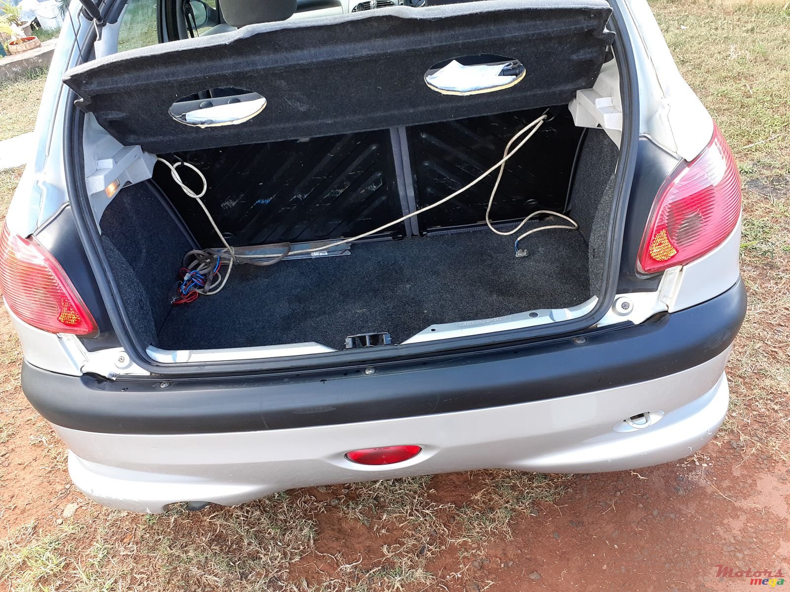 2004' Peugeot 206 Classique photo #2