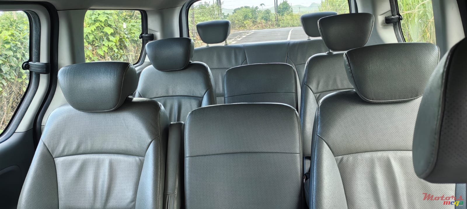2017' Hyundai H-1 photo #5