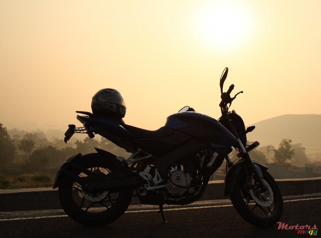2013' Bajaj pulsar 200 ns photo #1