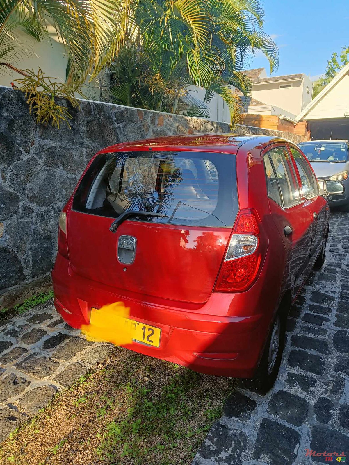 2012' Hyundai i10 photo #2