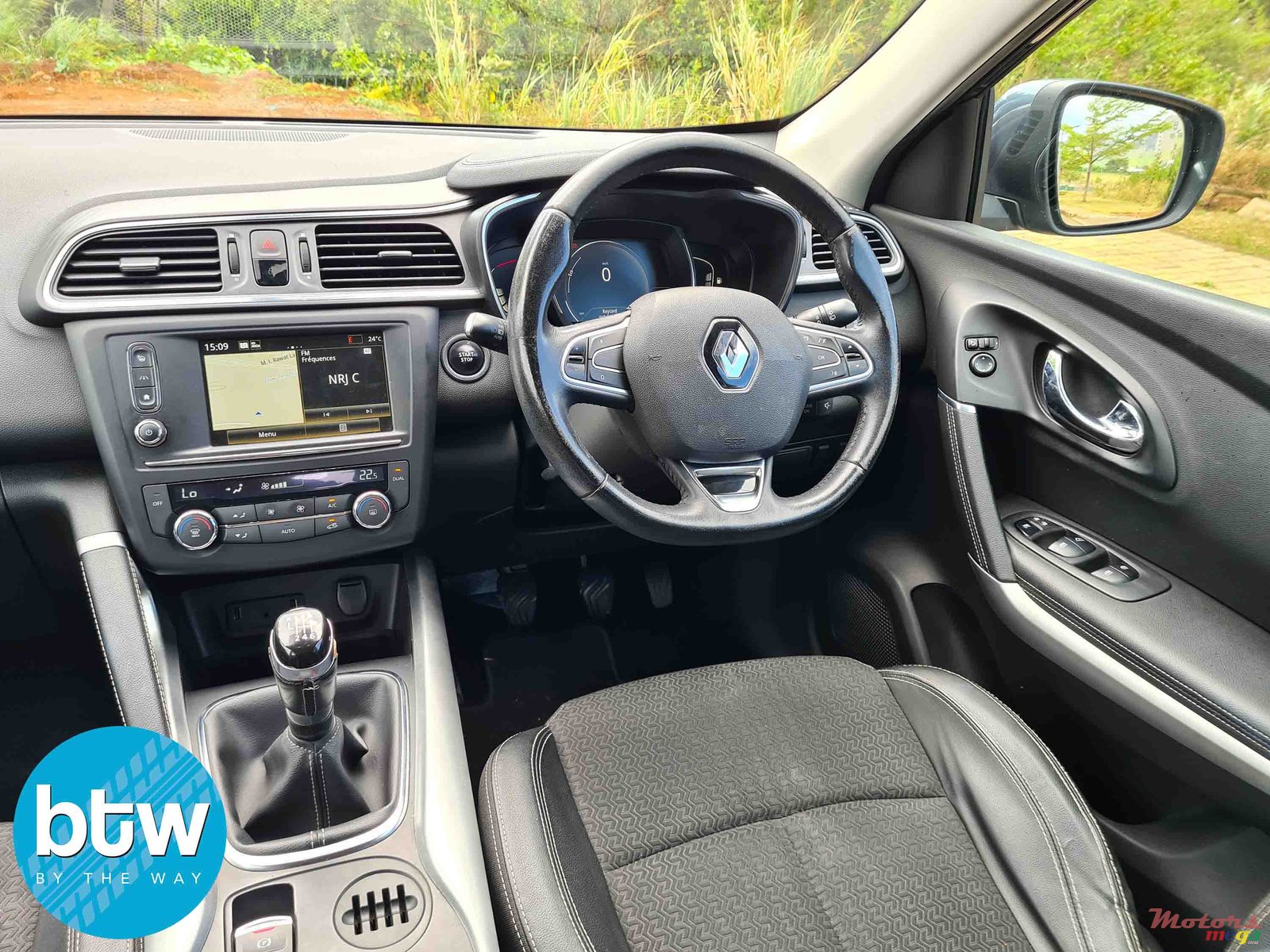 2016' Renault photo #7