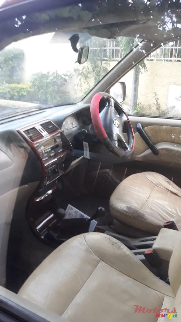 2003' Nissan Terrano 2.8 TDI photo #5