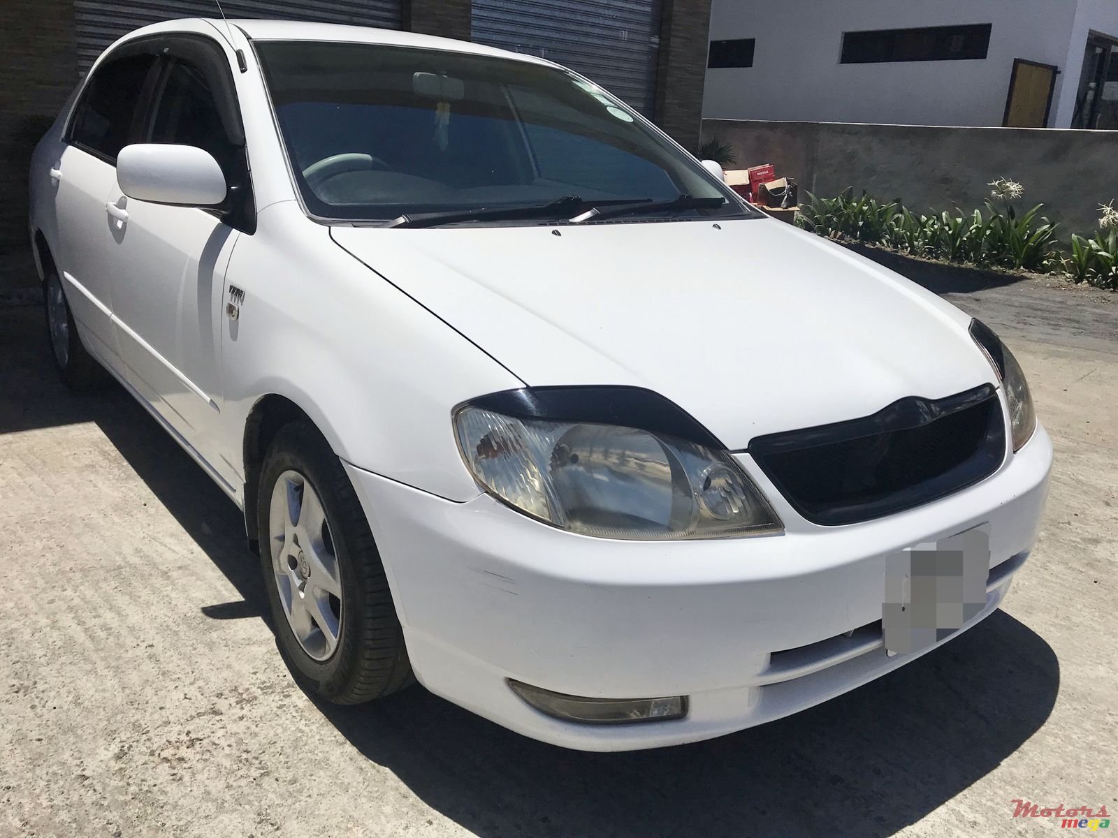 2002' Toyota Corolla photo #2