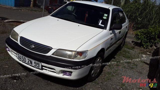 1999' Toyota premio photo #1