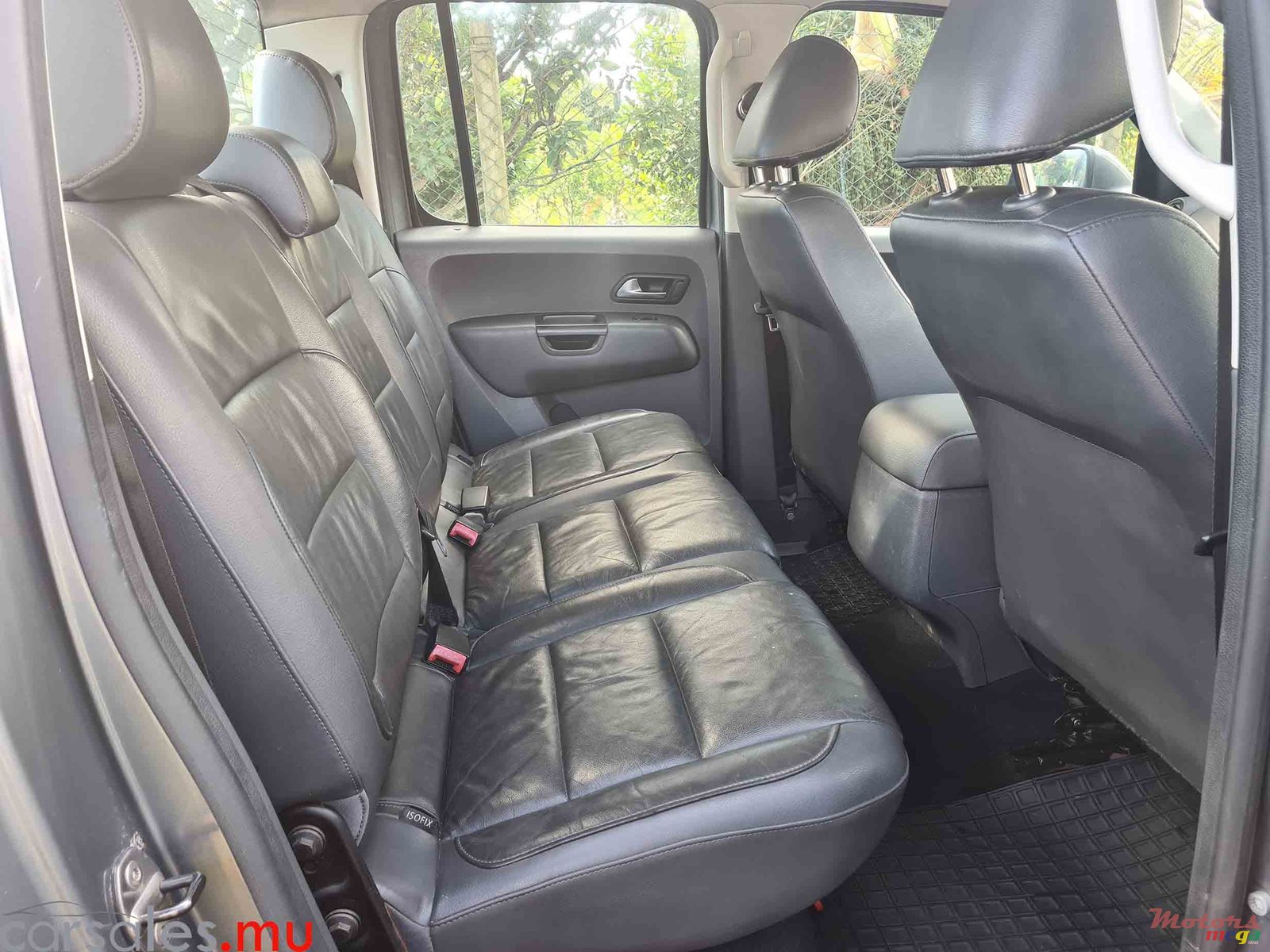 2014' Volkswagen Amarok 2.0 TDI 4Motion photo #5