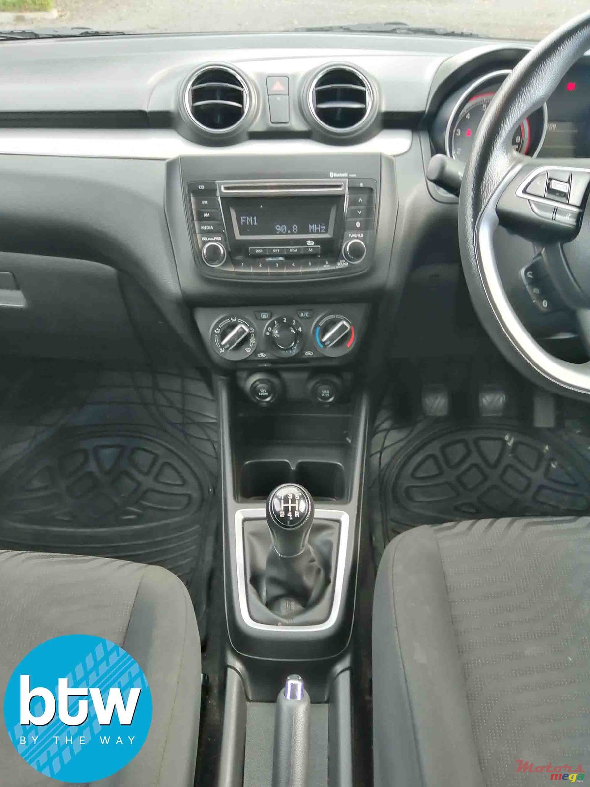 2018' Suzuki Swift photo #4