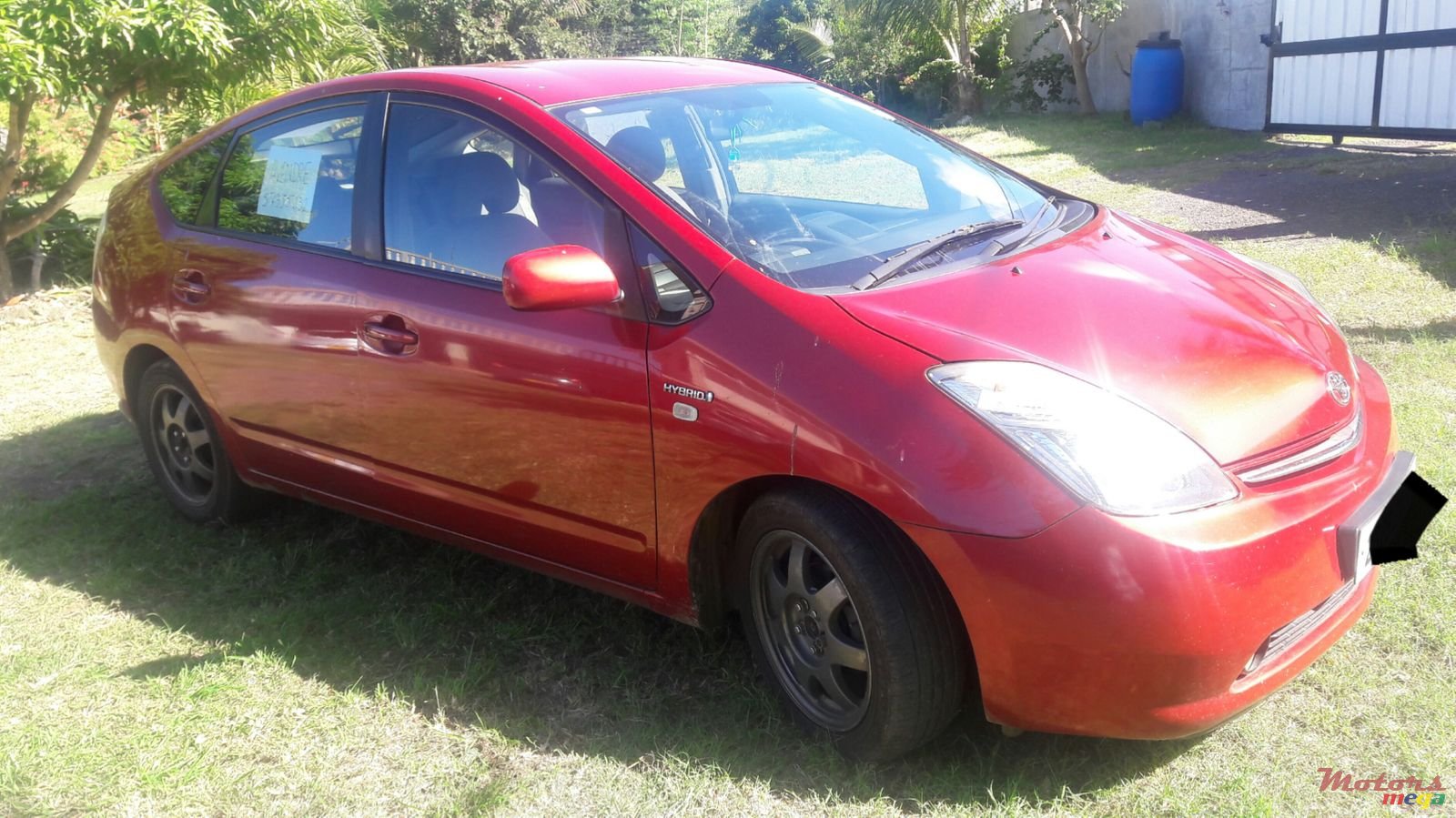 2008' Toyota Prius Alloy wheels photo #2
