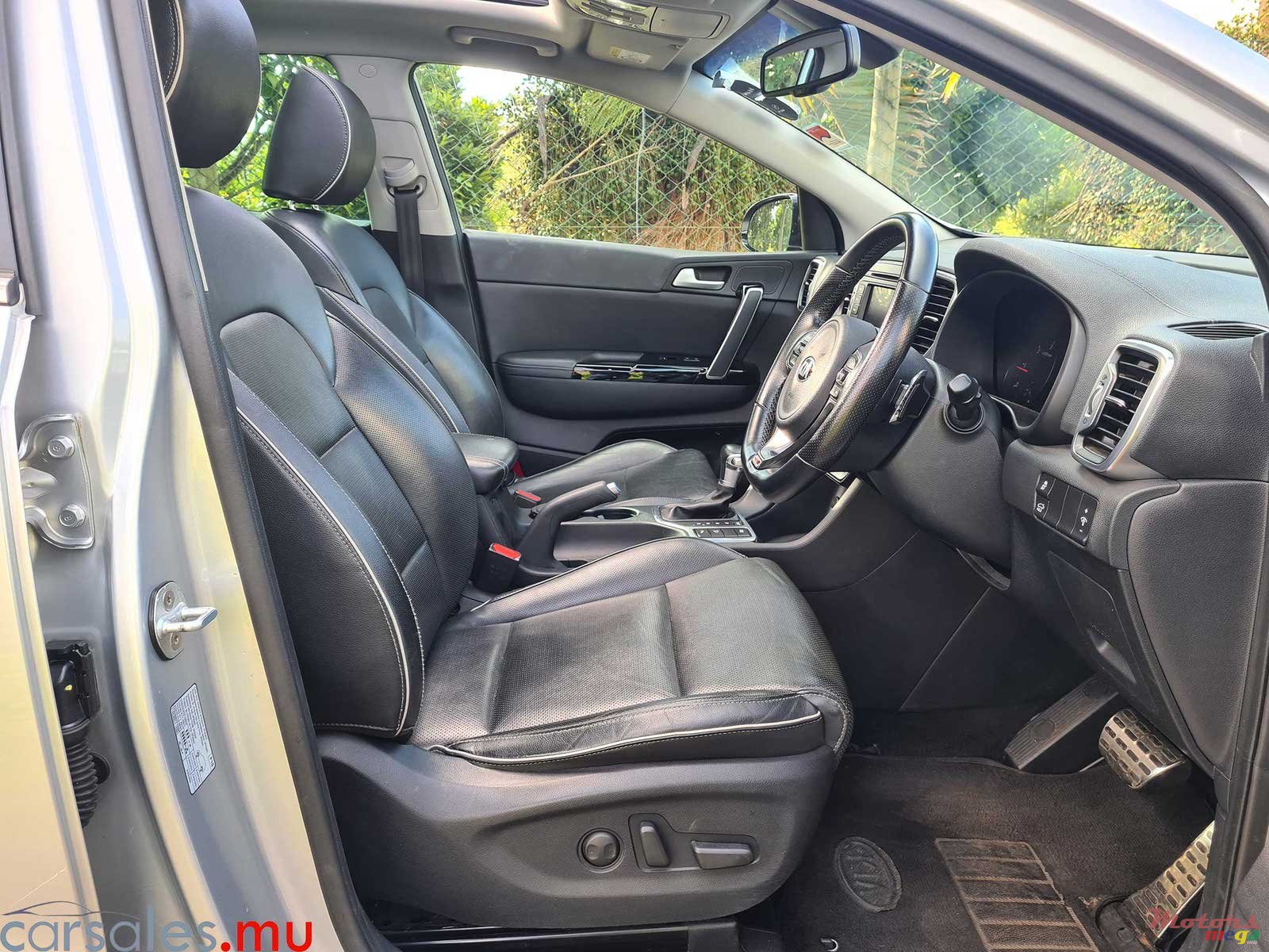 2016' Kia Sportage 2.0 CRDI GT Line SX Pack+ photo #5