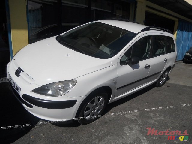 2005' Peugeot 307 photo #1
