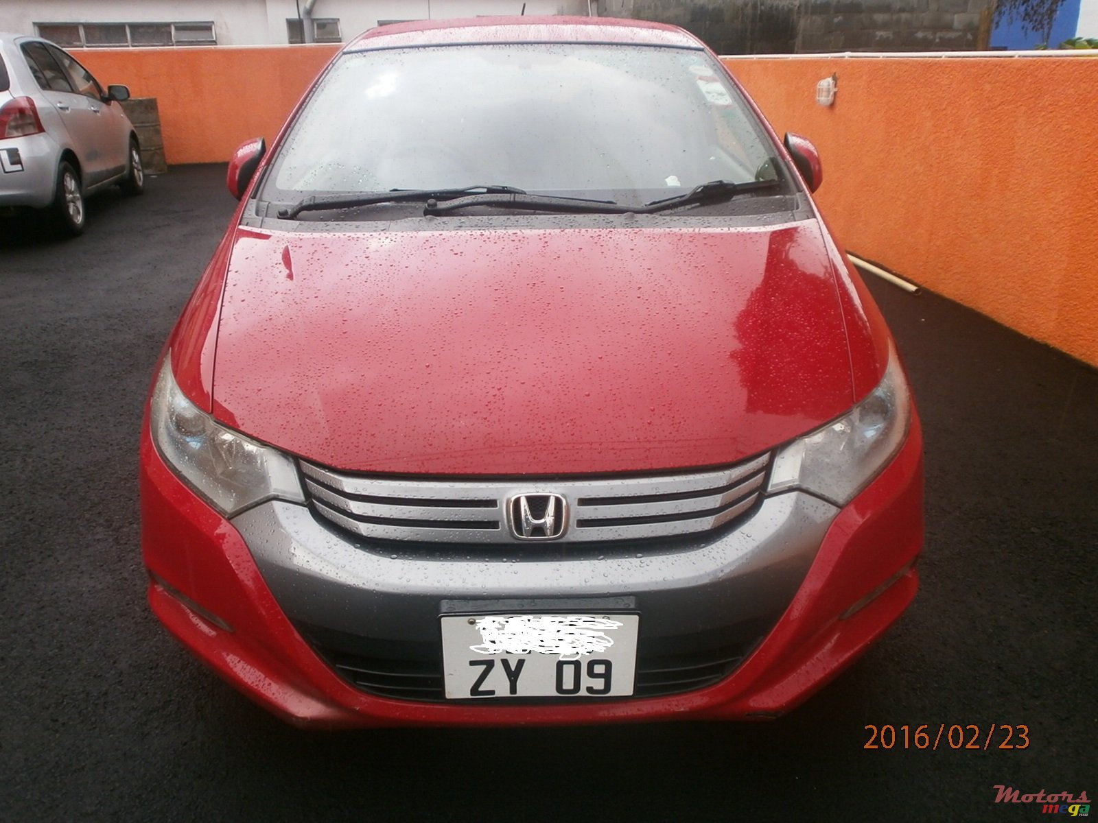 2008' Honda Insight photo #1