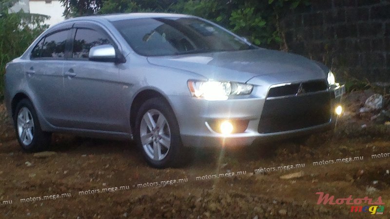 2008' Mitsubishi EX photo #4