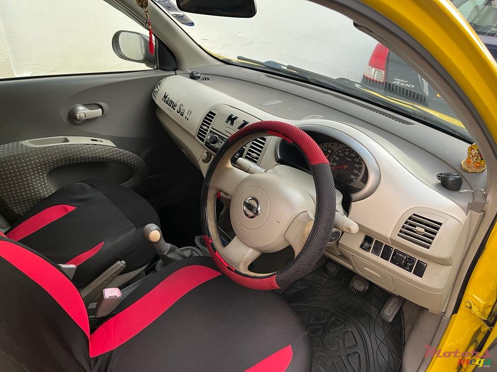 2004' Nissan March photo #5