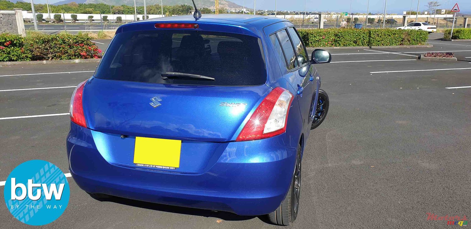 2013' Suzuki Swift JAPAN photo #3