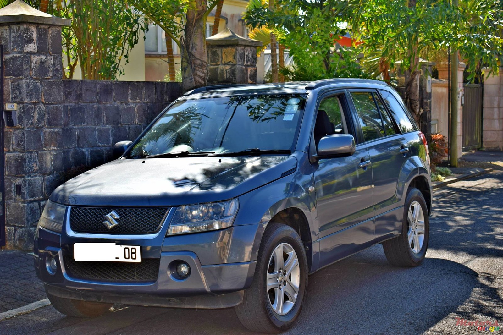 2008' Suzuki Grand Vitara photo #1