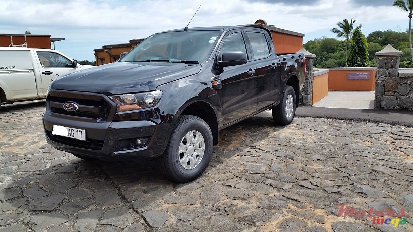 2017' Ford Ranger XL photo #1