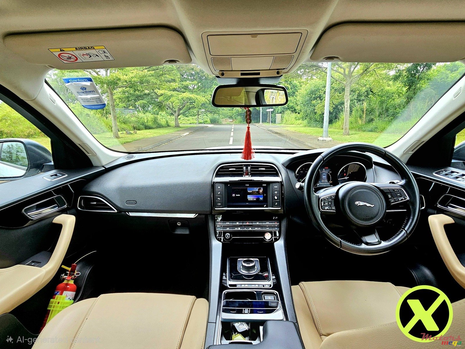 2018' Jaguar F-Pace photo #3