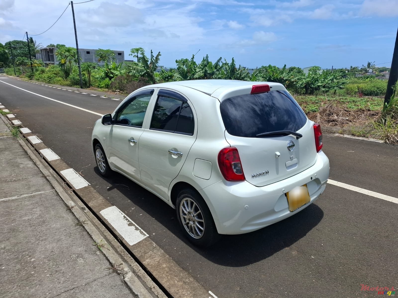 2021' Nissan March photo #4