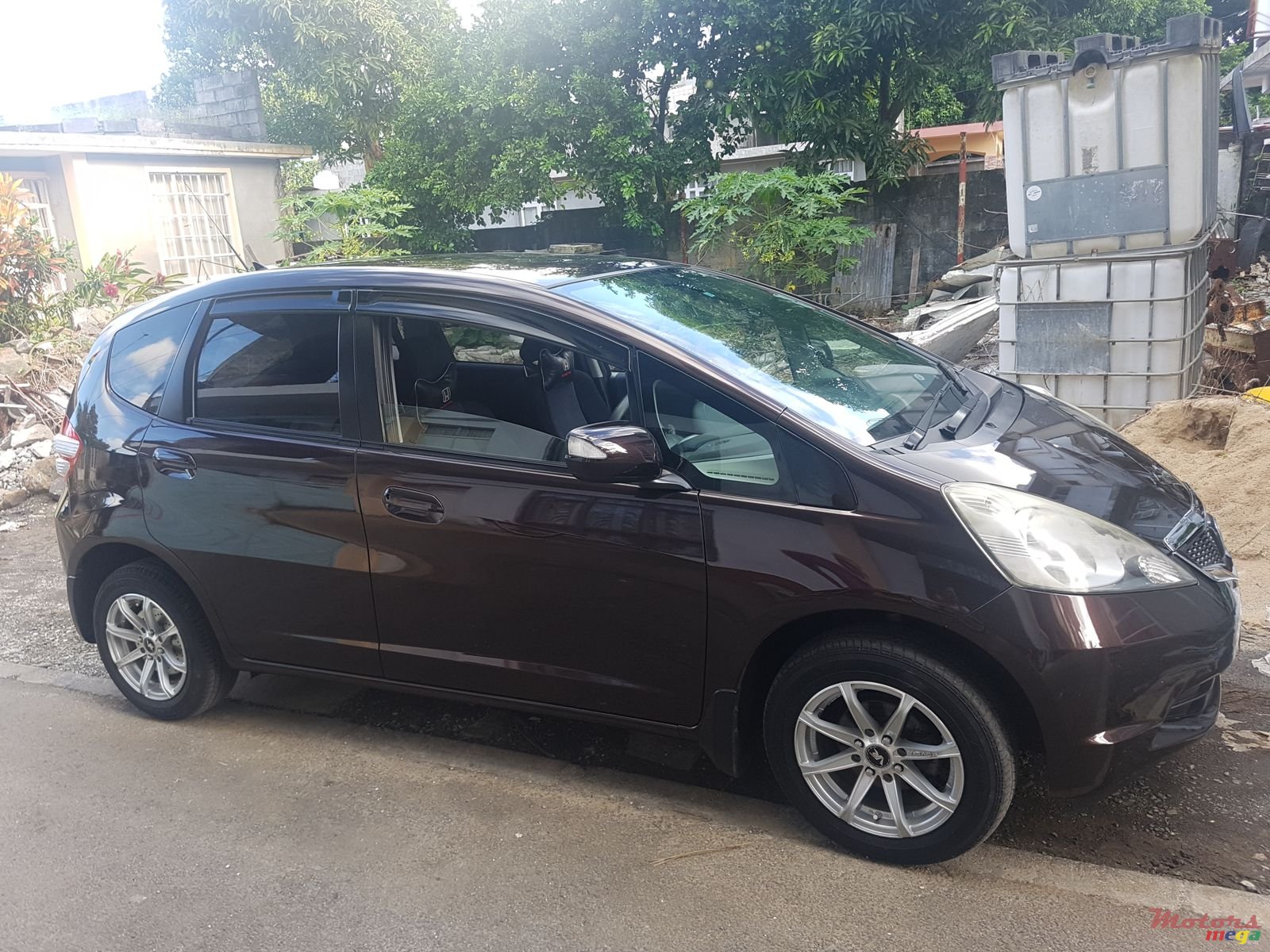 2010' Honda Fit photo #5