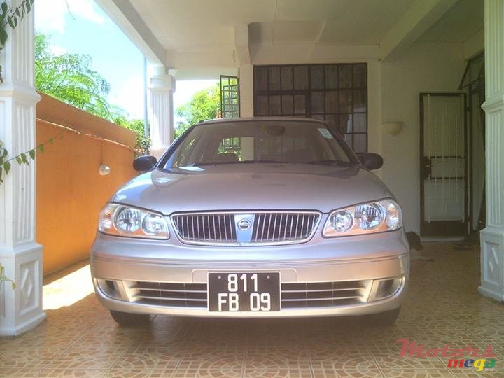 2009' Nissan Sunny photo #1