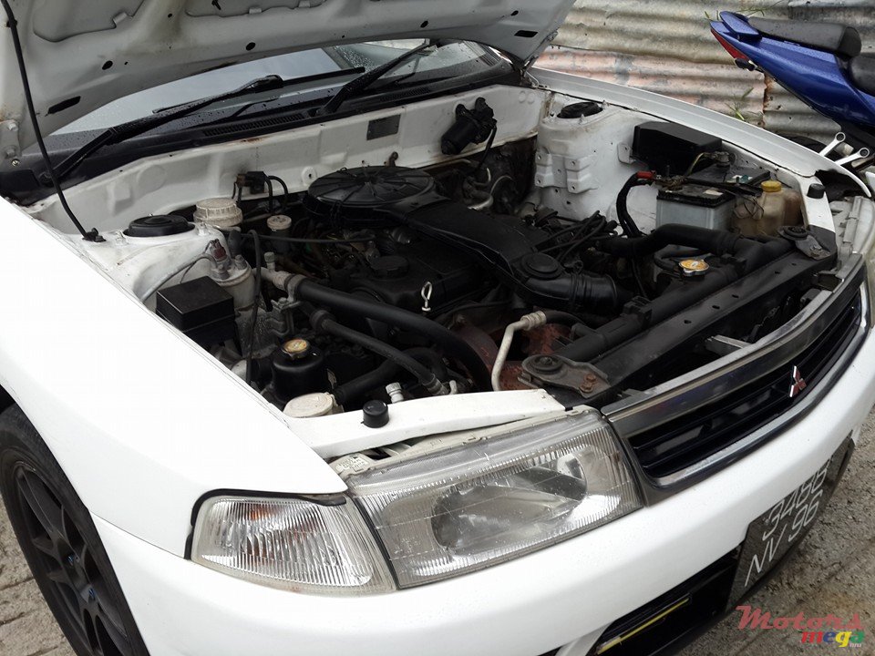 1996' Mitsubishi Lancer 4g13 photo #5