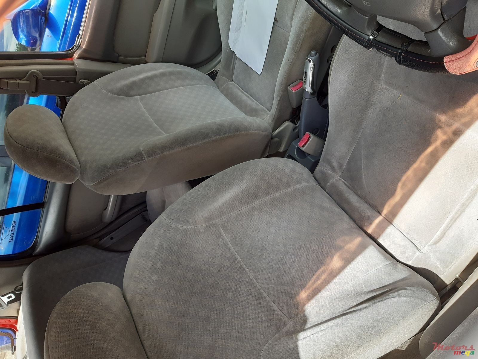 2001' Nissan March photo #2