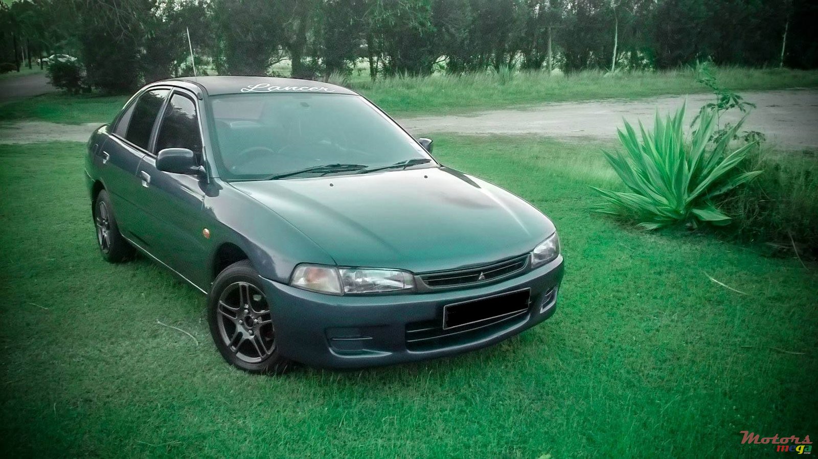 1997' Mitsubishi Lancer photo #1