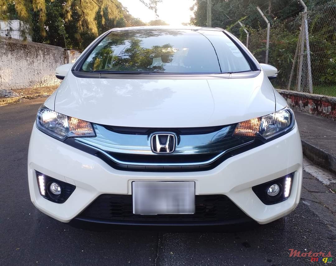 2015' Honda Fit photo #2