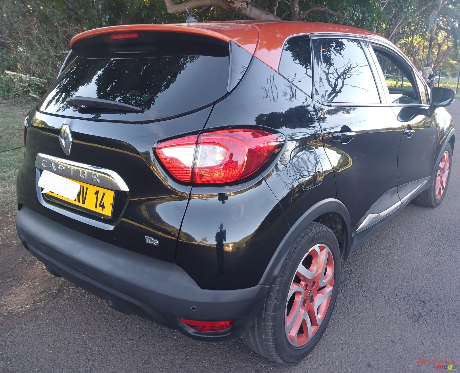2014' Renault Captur photo #5