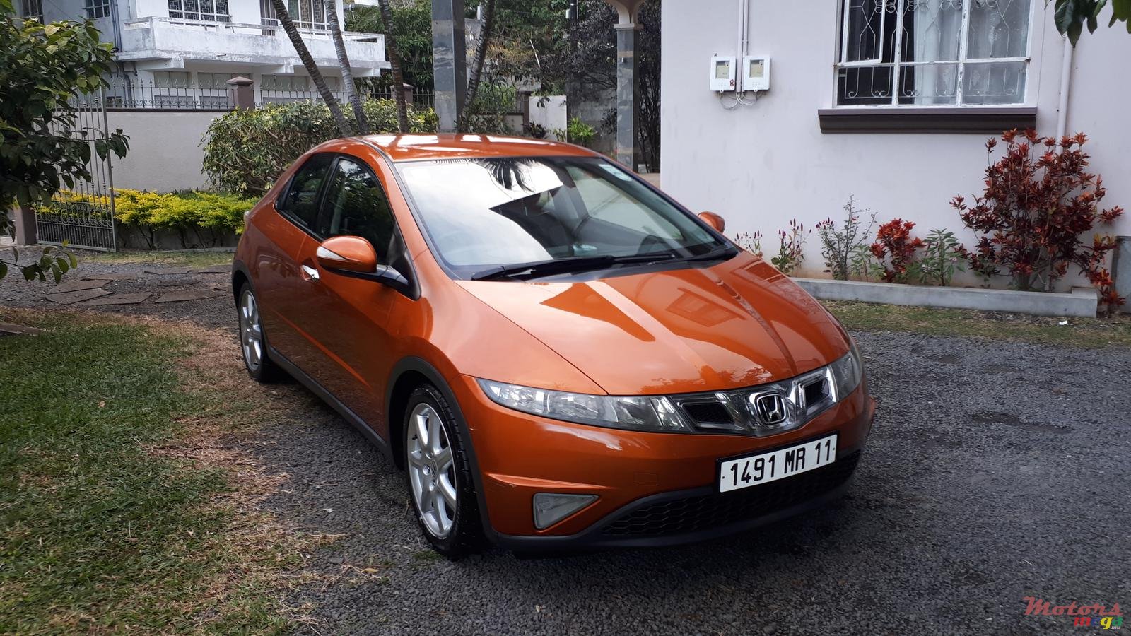 2011' Honda Civic photo #2