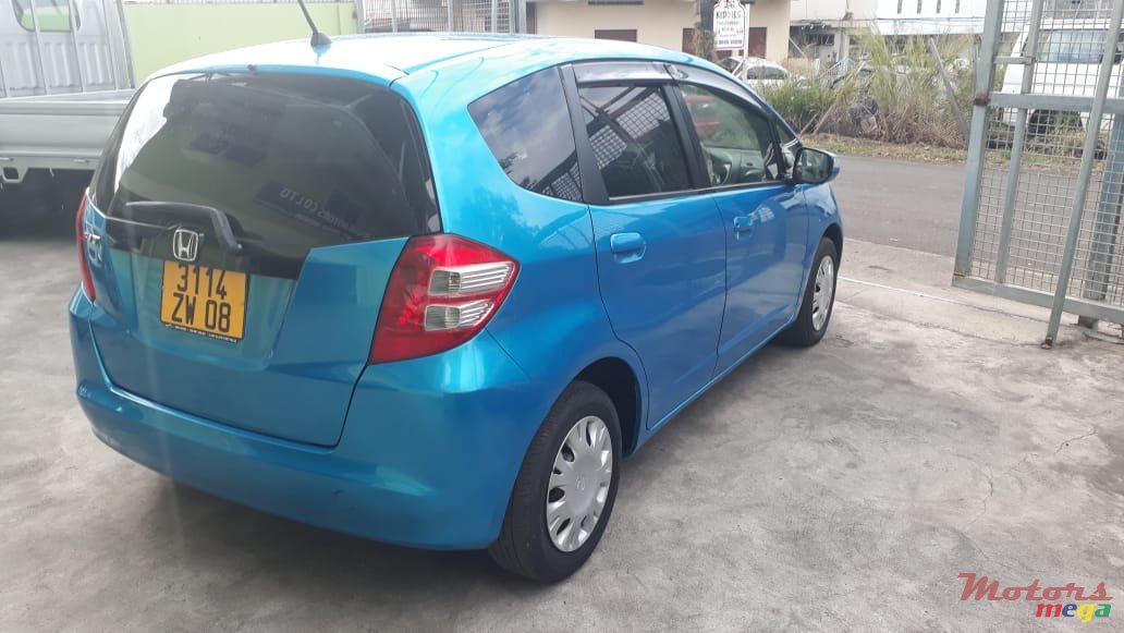 2008' Honda Fit photo #2