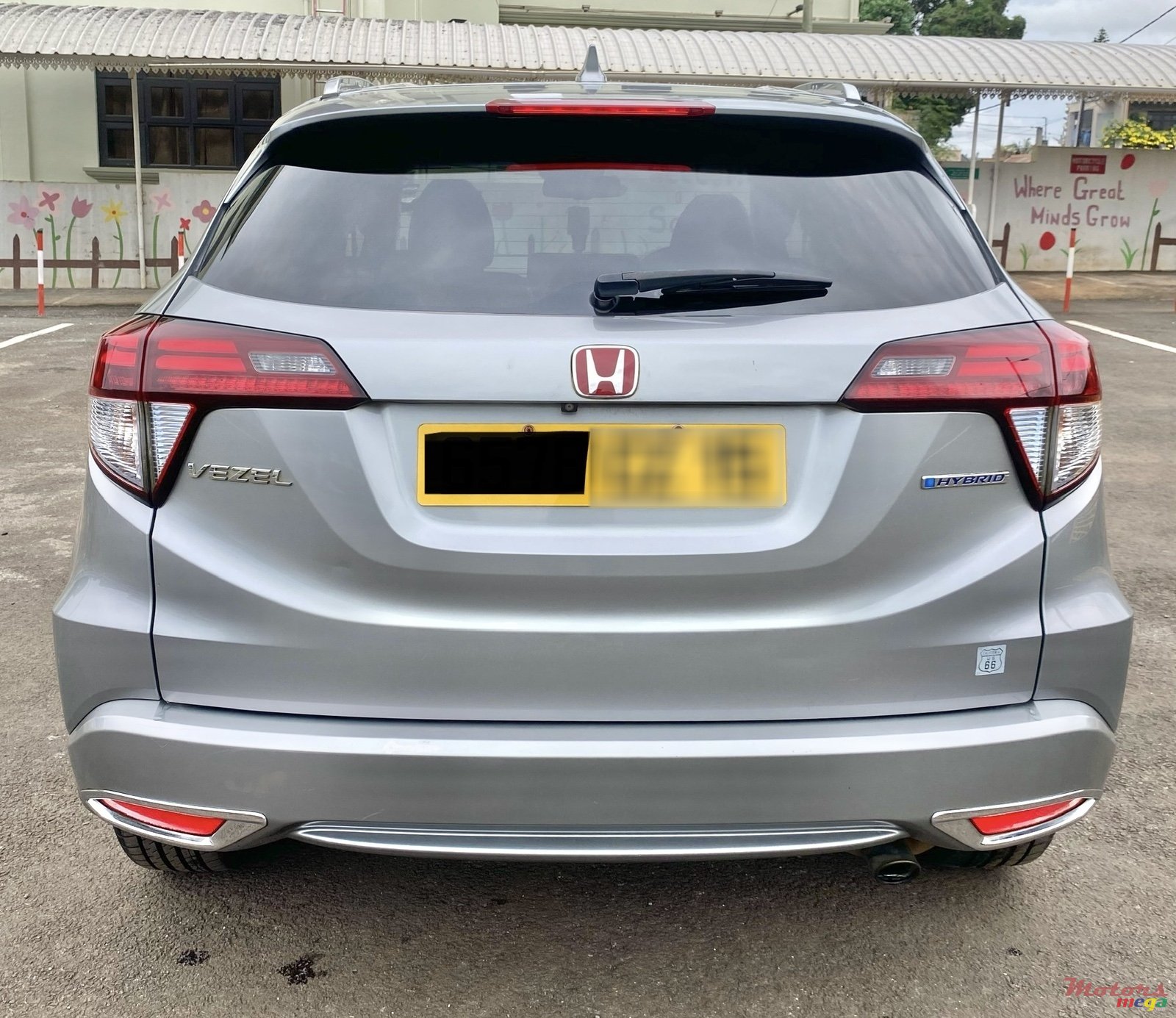 2015' Honda Vezel Z Sensing photo #3