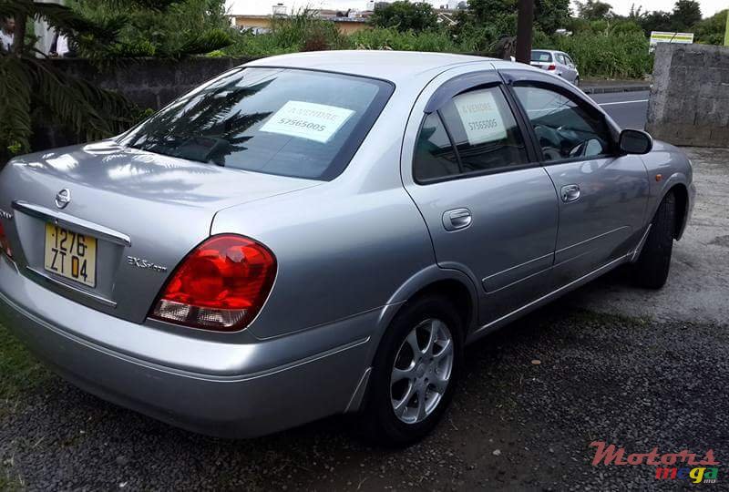 2004' Nissan Sunny N17 photo #2