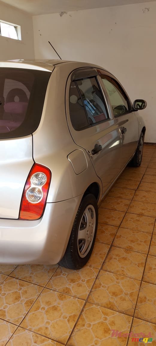 2005' Nissan March photo #5