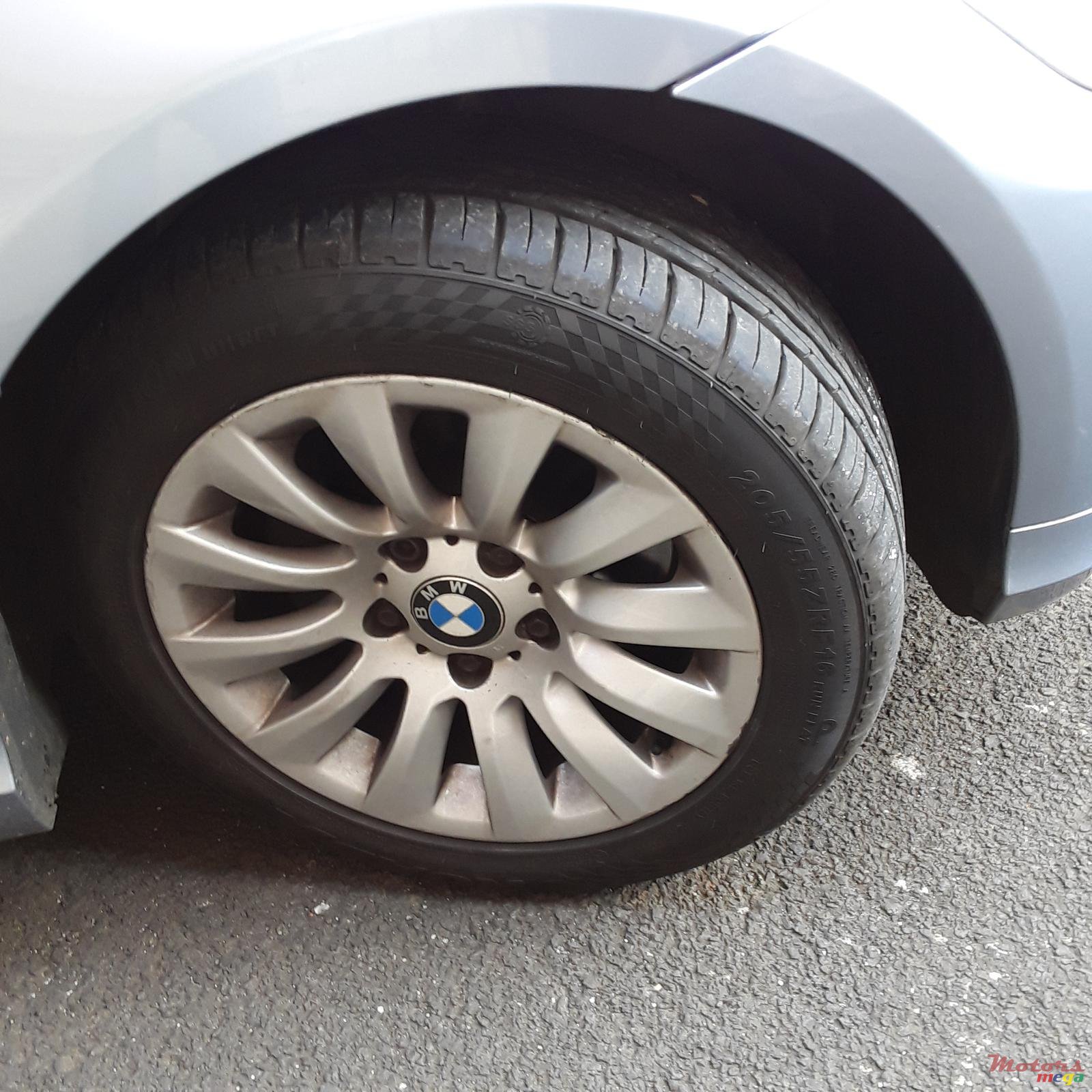 2009' BMW 316 photo #3