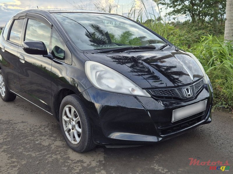 2011' Honda Fit photo #1