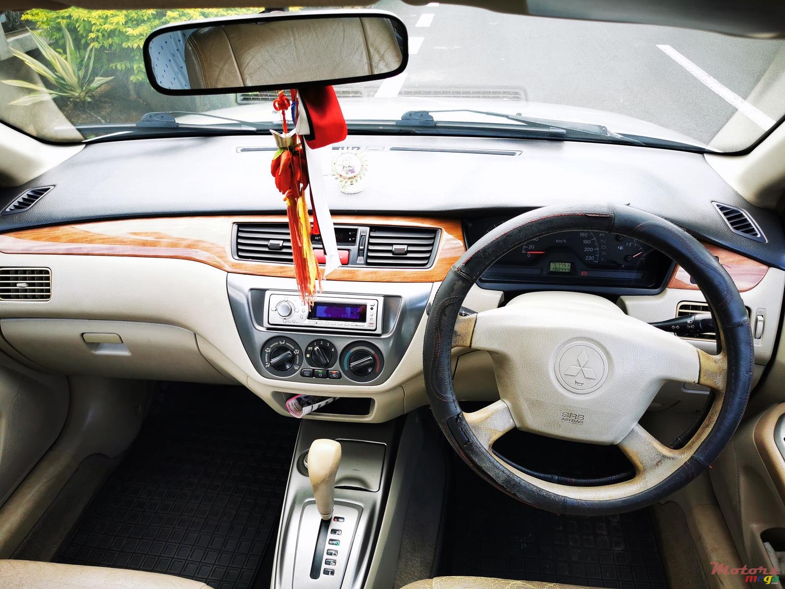 2005' Mitsubishi Lancer GLX photo #5