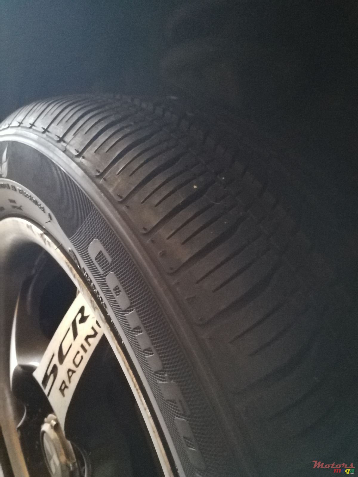 2000' Mitsubishi Lancer photo #4