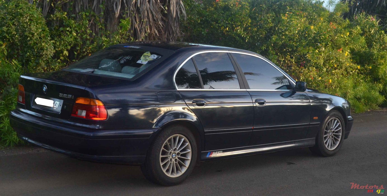 2001' BMW 525 photo #2