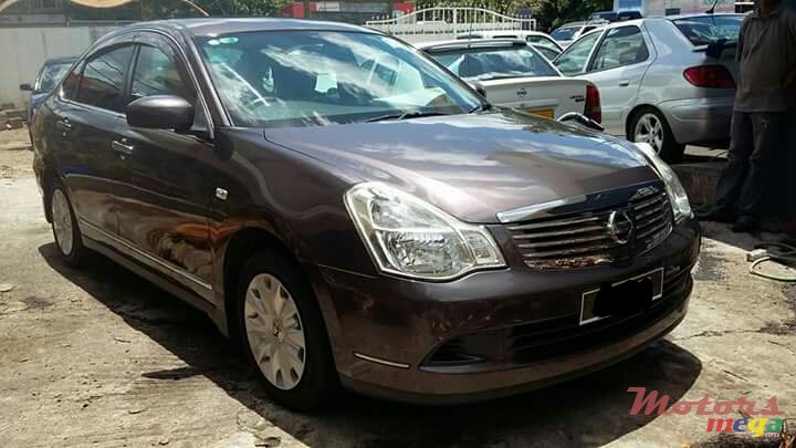 2008' Nissan Bluebird photo #1