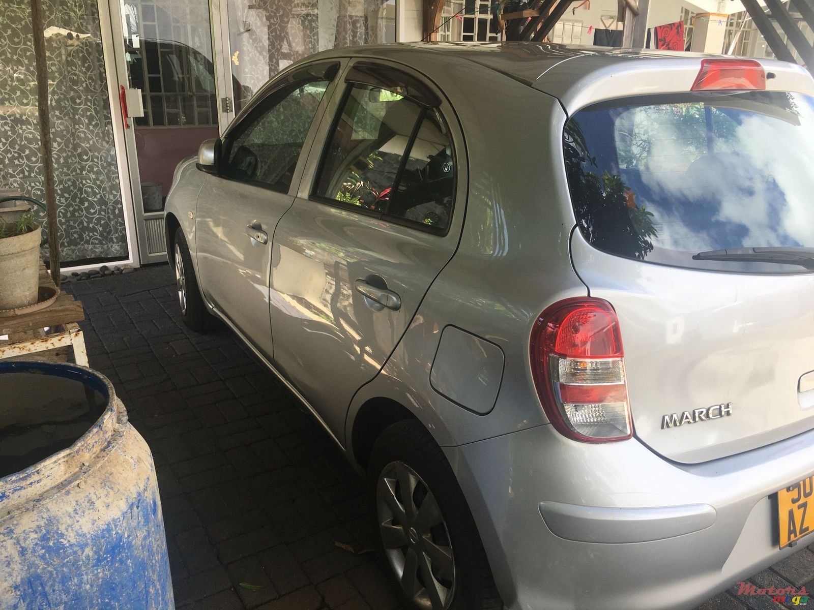 2012' Nissan Micra No modification photo #2